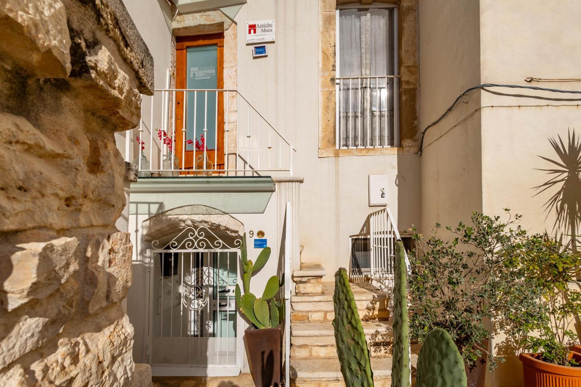 Antiche Mura Apartments"Nido Di Puglia" Monovano Turi Εξωτερικό φωτογραφία