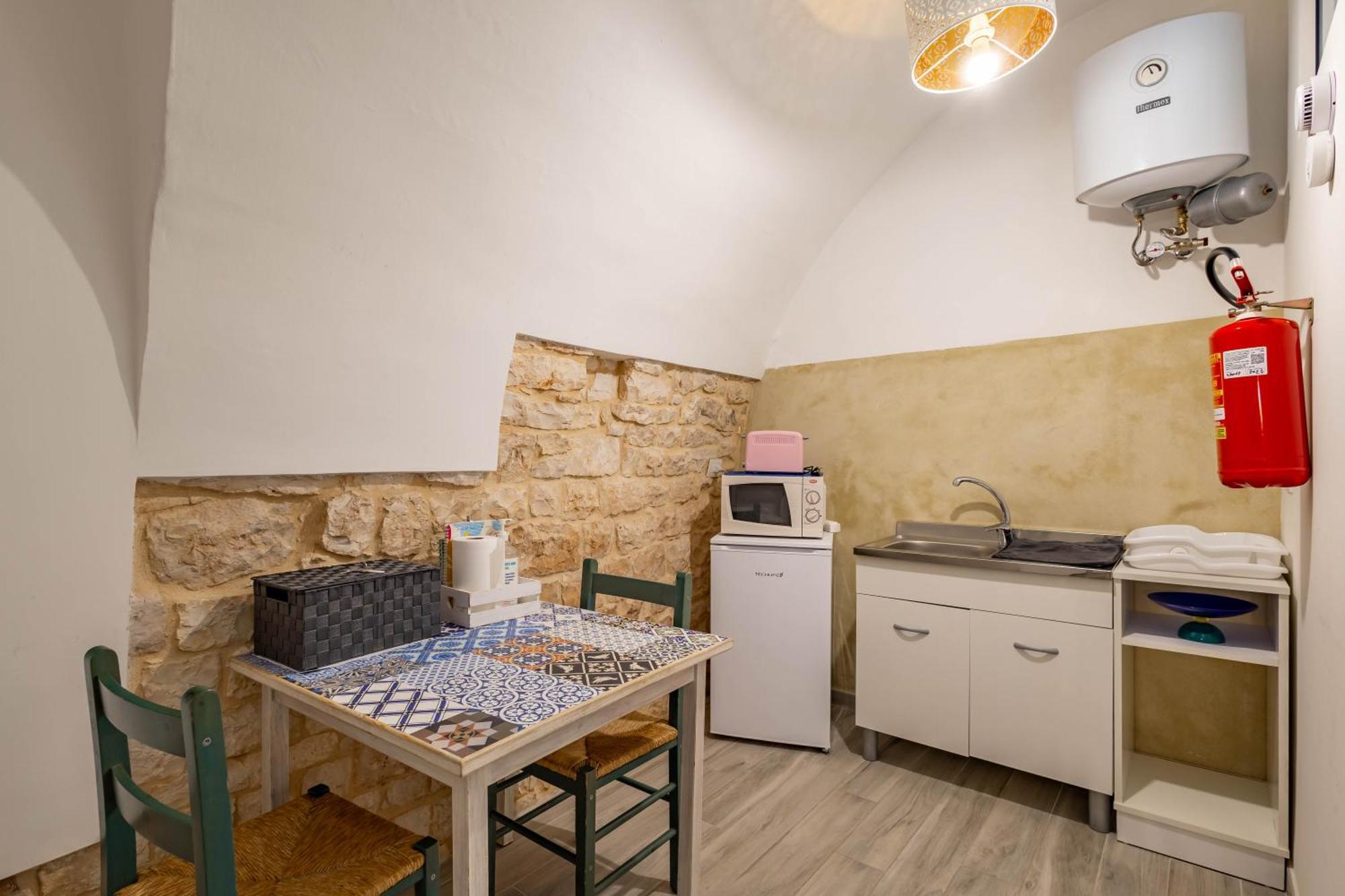 Antiche Mura Apartments"Nido Di Puglia" Monovano Turi Εξωτερικό φωτογραφία